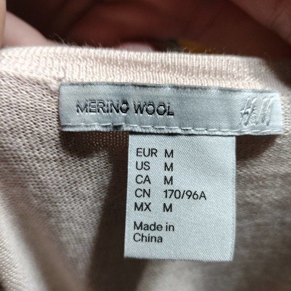 H&M 100% Merino Wool Sweater blush pink Medium - Picture 8 of 8